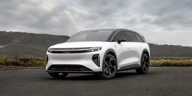 Огляд екстер'єру Lucid Gravity GT-S 2027 року