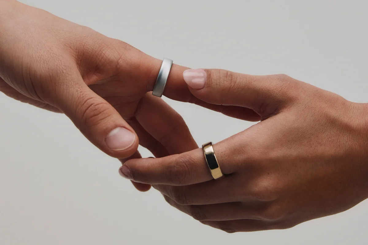 Нові смарт-кільця Oura та RingConn: перші враження
