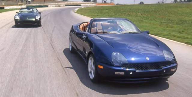 Qvale Mangusta 2001: Автомобіль, що викликає запитання