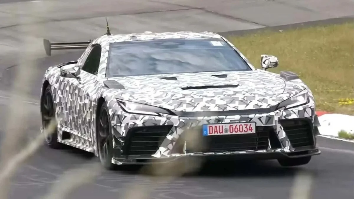 Toyota GR GT: на Нюрбургринзі з'явилася екстремальна версія суперкара
