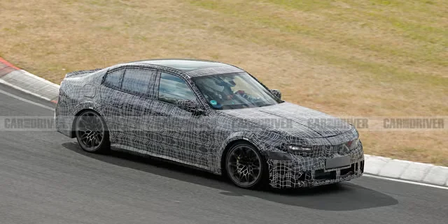 BMW M3 на Нюрбургринзі: новий прототип з шестициліндровим двигуном