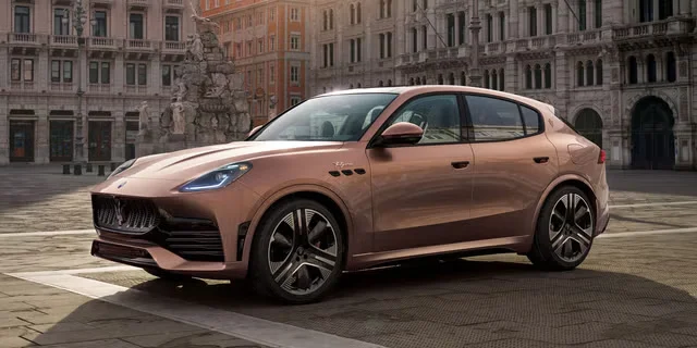 Maserati значно знизила ціну на Grecale Folgore, що дозволяє купити новий Fiat Topolino