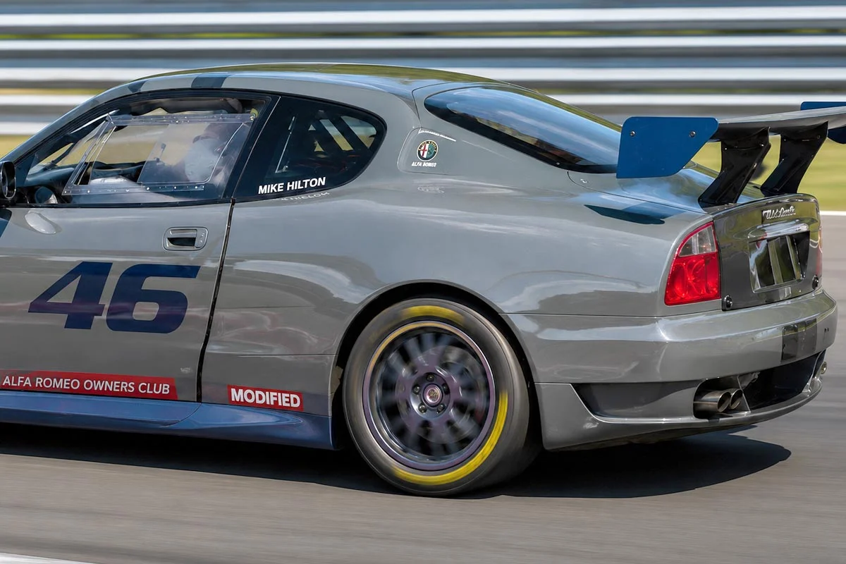 Повернення Maserati Trofeo V8: перемога в дебюті після 20 років відсутності