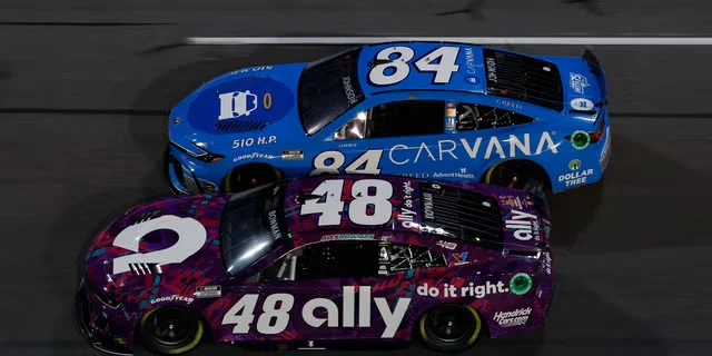 Джиммі Джонсон вперше знову за кермом номера 48 на фінальному Daytona 500